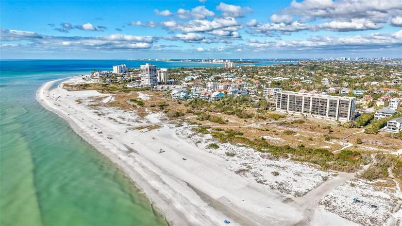 Picture of 420 Beach Road Unit 203, Sarasota FL 34242