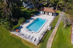 Picture of 973 Belle Oak Drive, Leesburg, FL 34748