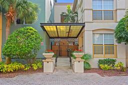 Picture of 2440 W Horatio Street Unit 1030, Tampa, FL 33609