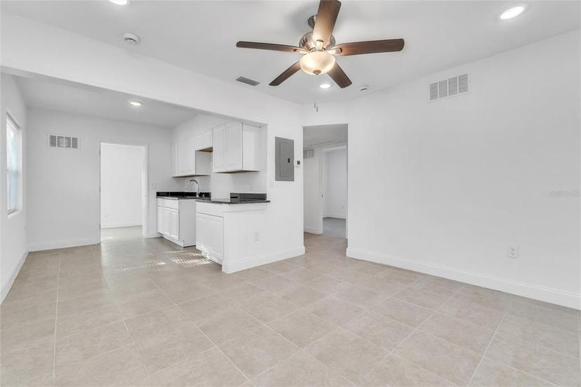 Picture of 4201 Lake Lawne Avenue, Orlando FL 32808