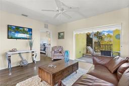 Picture of 2060 Willow Hammock Circle Unit 304, Punta Gorda, FL 33983
