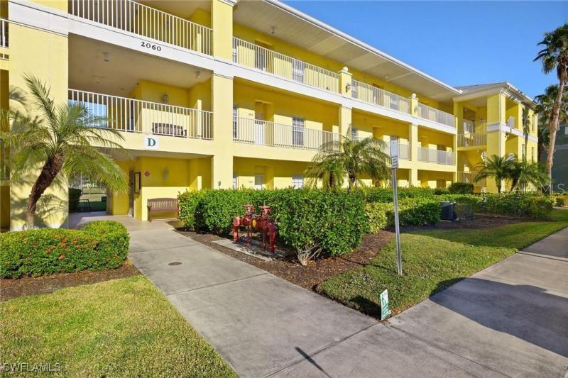 Picture of 2060 Willow Hammock Circle Unit 304, Punta Gorda, FL 33983