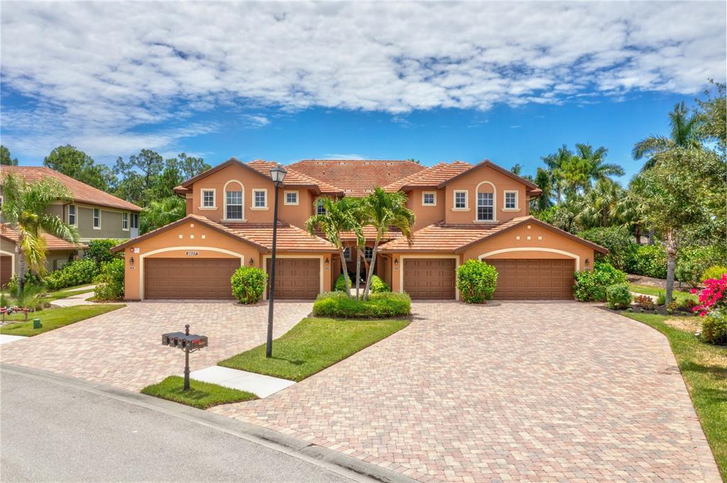 Picture of 6637 Alden Woods Circle Unit 102, Naples, FL 34113