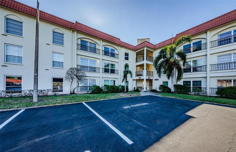 Picture of 2700 Bayshore Boulevard Unit 3309, Dunedin FL 34698