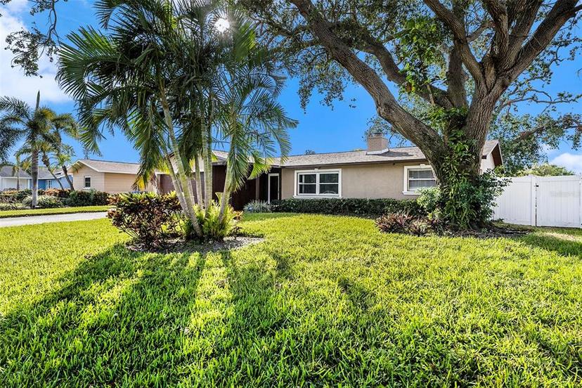 Picture of 5857 25Th Street S, St Petersburg FL 33712
