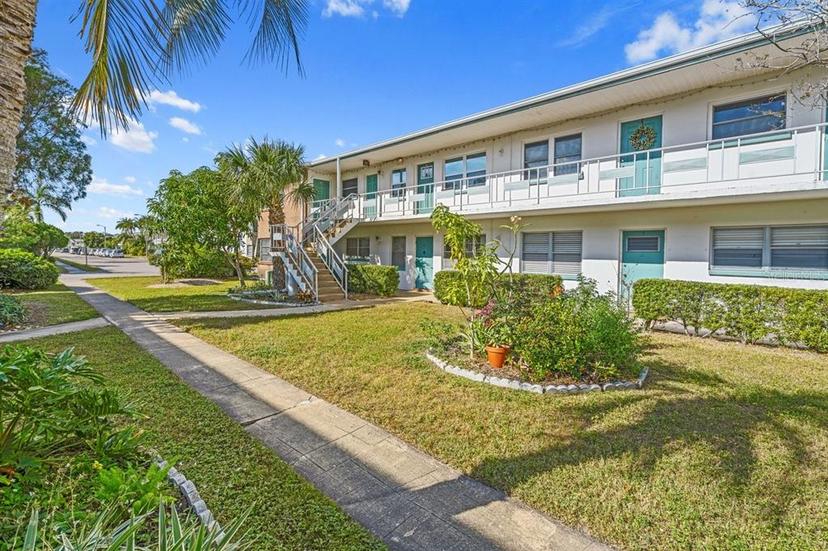 Picture of 5825 18Th Street N Unit 1, St Petersburg FL 33714