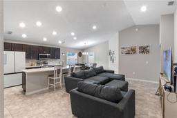 Picture of 524 Scenic Bluff Boulevard, Lake Wales, FL 33853