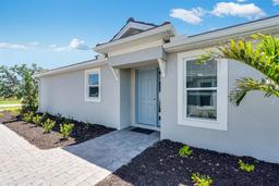 Picture of 8113 Moonbeam Avenue, Sarasota, FL 34241