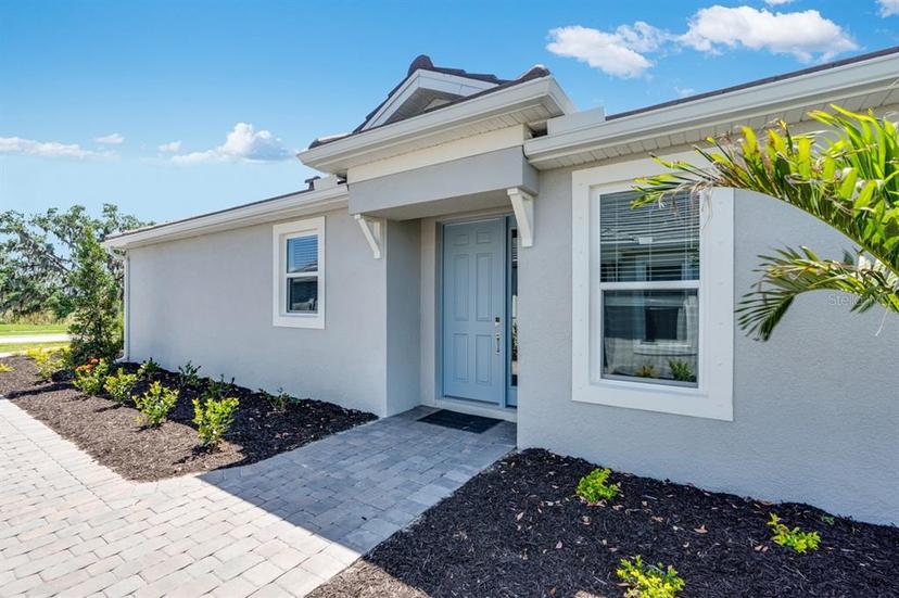 Picture of 8113 Moonbeam Avenue, Sarasota FL 34241