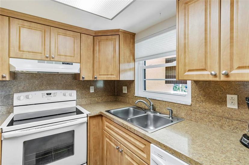 Picture of 2400 Winding Creek Boulevard Unit 24-203, Clearwater FL 33761