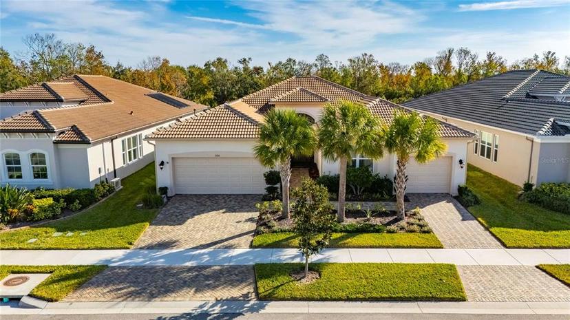 Picture of 15314 Valencia Del Sol Street, Wimauma FL 33598