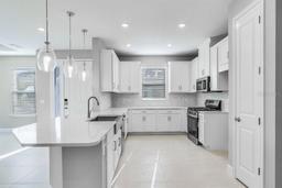 Picture of 8061 Moonbeam Avenue, Sarasota, FL 34241