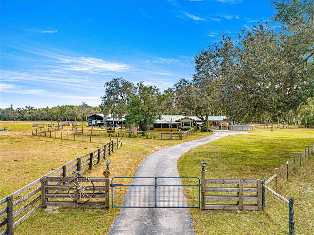 Picture of 7008 E 318 Highway, Citra, FL 32113
