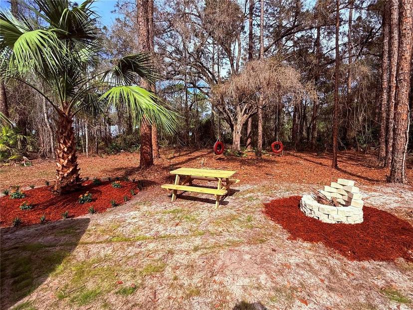 Picture of 6177 Canal Avenue, Bunnell FL 32110