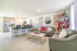 Picture of 680 Hillview Loop, Haines City, FL 33844
