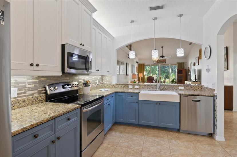 Picture of 1565 Monarch Drive, Venice FL 34293