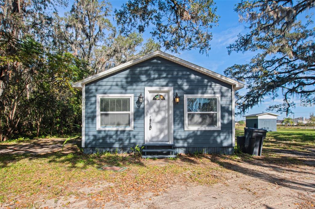 Picture of 3106 E Trapnell Road, Plant City, FL 33566