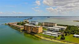 Picture of 7 Elgin Place Unit 607, Dunedin, FL 34698
