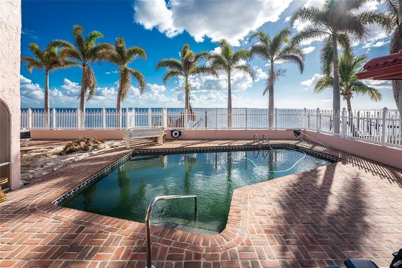 Picture of 341 Severin Road Se, Port Charlotte FL 33952