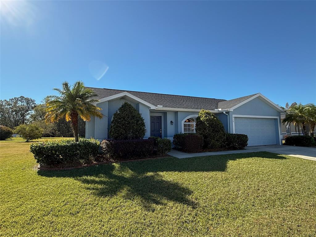 Picture of 912 Princeton Manor Lane, Lakeland, FL 33809