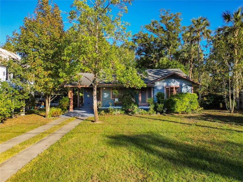 Picture of 410 N Thorpe Avenue, Orange City FL 32763