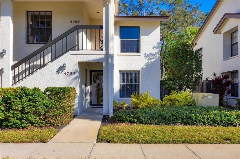 Picture of 4767 Winslow Beacon Unit 25, Sarasota FL 34235