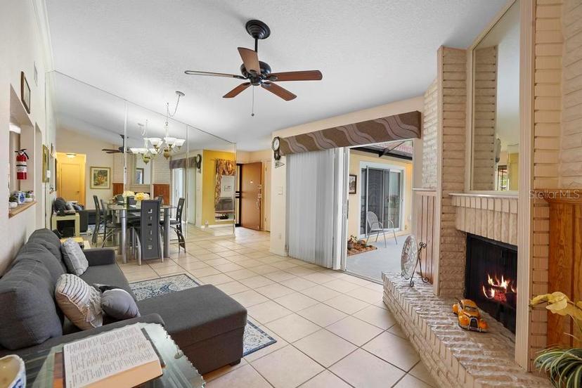 Picture of 5027 Jamaica Circle Unit 7, Orlando FL 32808