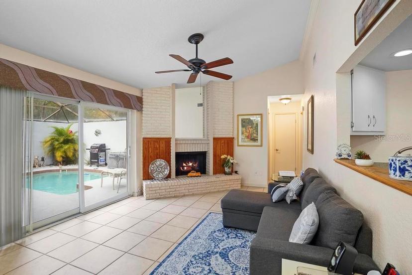 Picture of 5027 Jamaica Circle Unit 7, Orlando FL 32808
