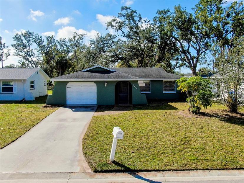 Picture of 1323 Karen Drive, Venice FL 34285