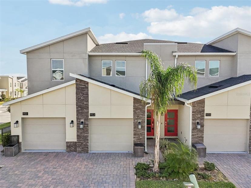 Picture of 953 Splash Shot Place Unit 953, Davenport FL 33896