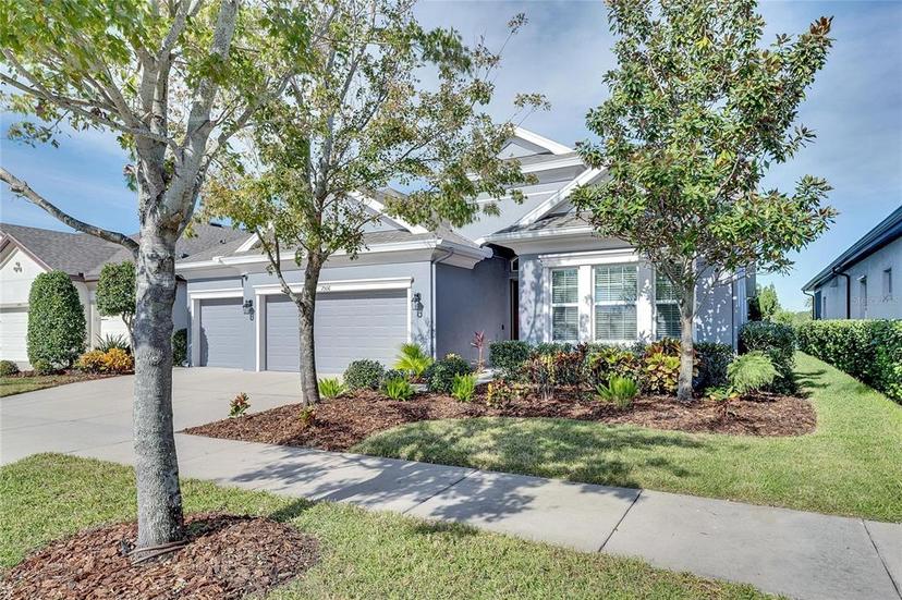 Picture of 7506 Parkshore Drive, Apollo Beach FL 33572