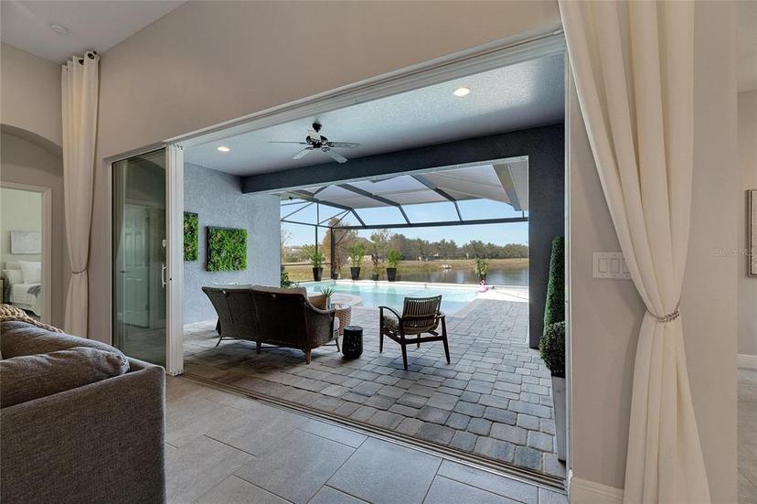 Picture of 7506 Parkshore Drive, Apollo Beach FL 33572