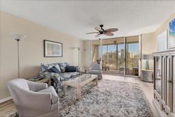 Picture of 3750 Pinebrook Circle Unit 404, Bradenton, FL 34209