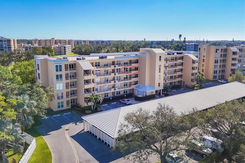 Picture of 3750 Pinebrook Circle Unit 404, Bradenton FL 34209