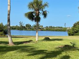 Picture of 2090 Lemon Ave Avenue, Englewood, FL 34223