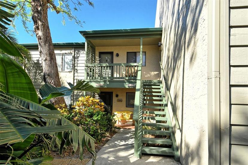 Picture of 1601 Bayhouse Point Drive Unit Ba204, Sarasota FL 34231