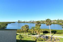 Picture of 1601 Bayhouse Point Drive Unit Ba204, Sarasota, FL 34231