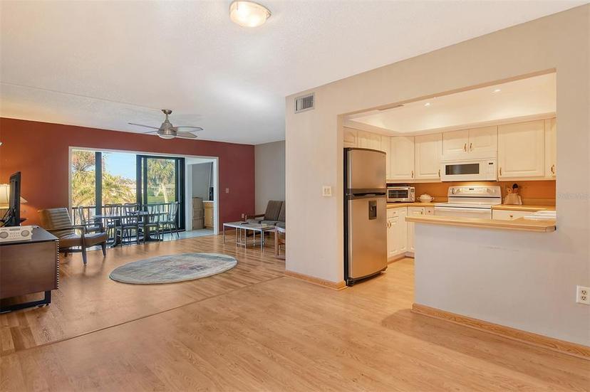 Picture of 1601 Bayhouse Point Drive Unit Ba204, Sarasota FL 34231