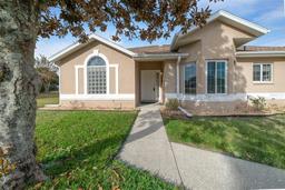 Picture of 5065 NW 21St Loop, Ocala, FL 34482