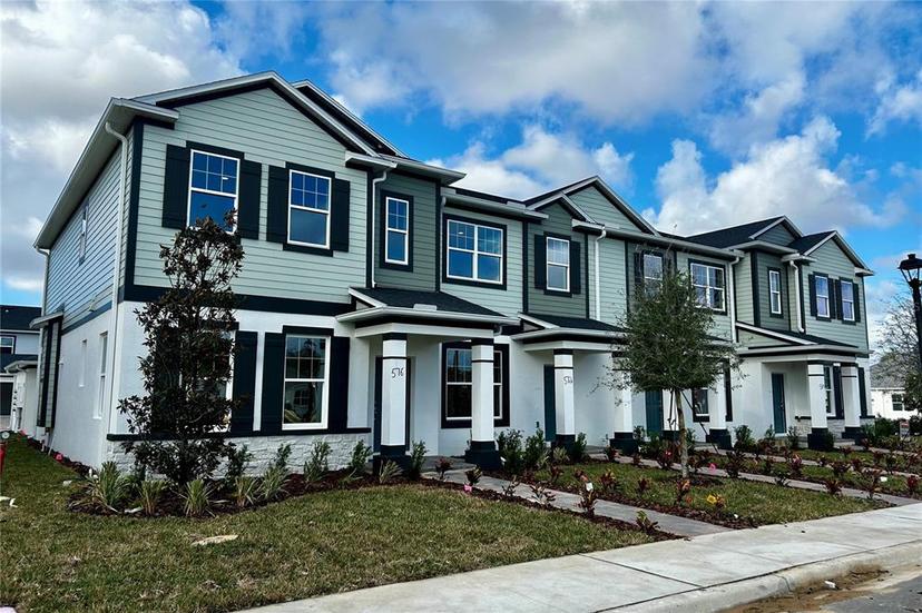 Picture of 576 Pothos Street, Apopka FL 32703