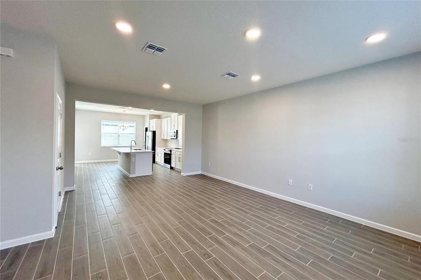 Picture of 727 Pilea Street, Apopka FL 32703