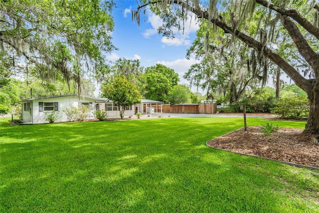 Picture of 20735 Gardenia Drive, Land O Lakes, FL 34638