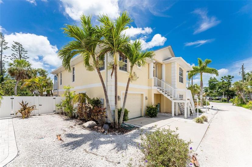 Picture of 4151 N Beach Road, Englewood FL 34223