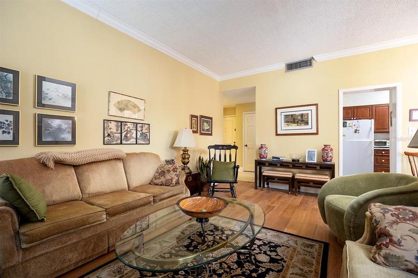 Picture of 215 E Canton Avenue Unit 215, Winter Park FL 32789