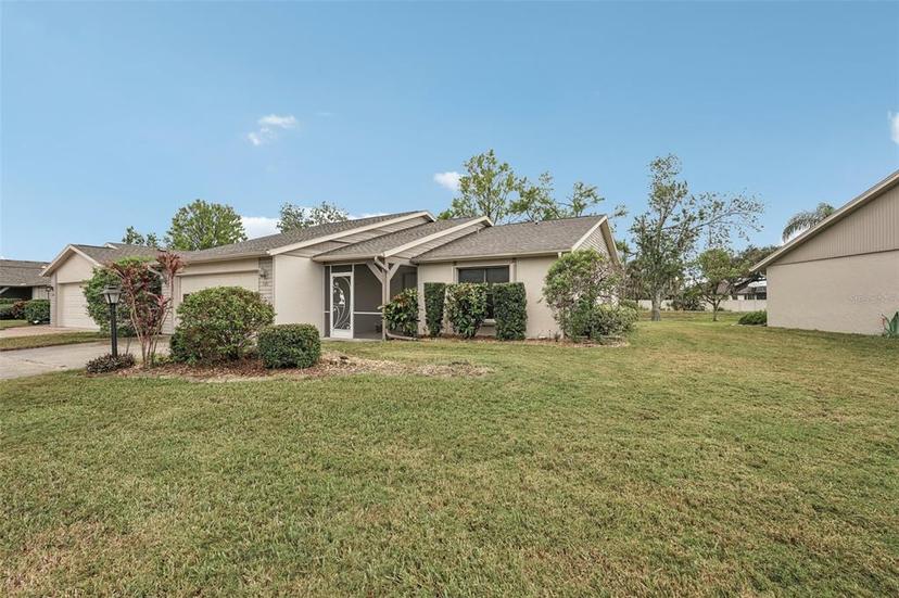 Picture of 541 Wekiva River Court Unit 94, Englewood FL 34223