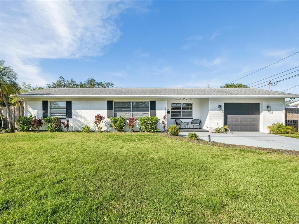 Picture of 2000 57Th Street N, St Petersburg, FL 33710