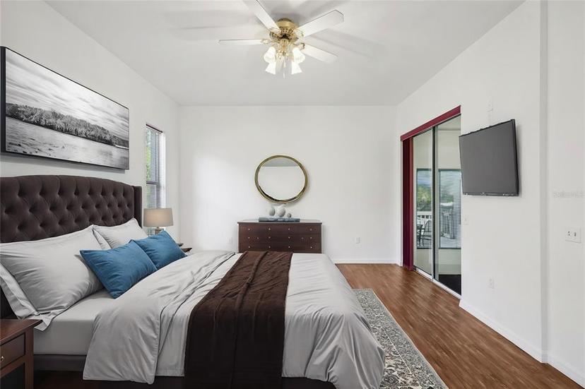 Picture of 211 Arlington Avenue E, Oldsmar FL 34677