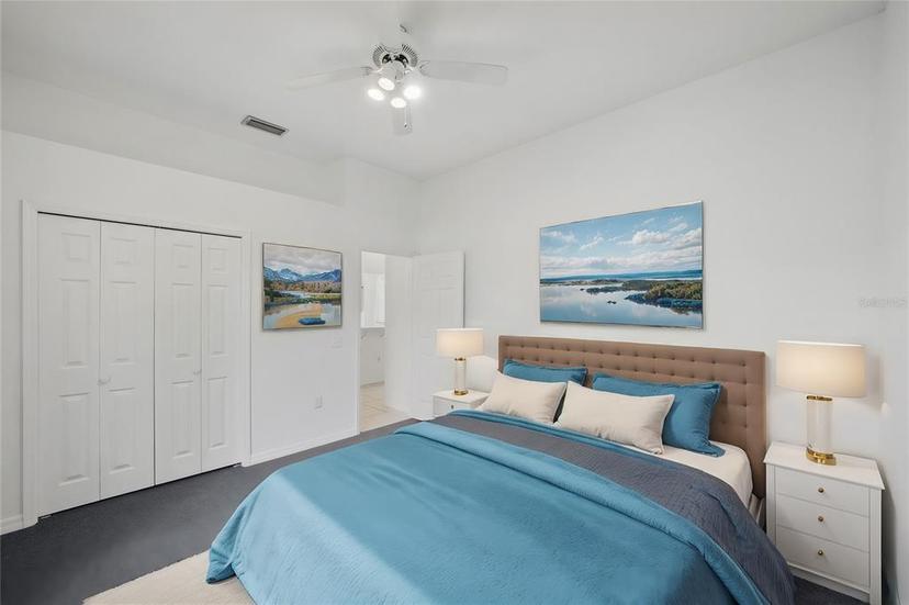 Picture of 211 Arlington Avenue E, Oldsmar FL 34677
