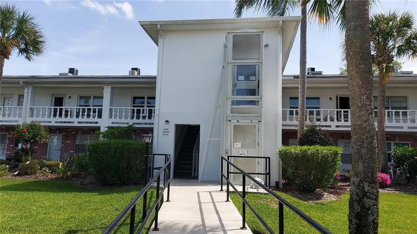 Picture of 4746 Azalea Drive Unit 209, New Port Richey FL 34652