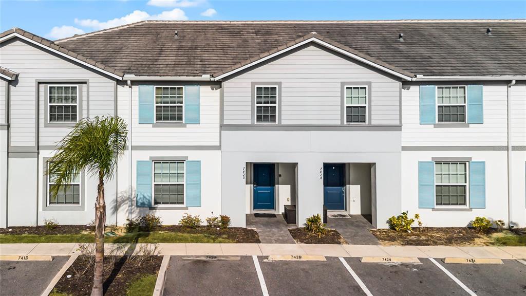 Picture of 7420 Oakmoss Loop, Davenport, FL 33837